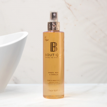 Boutique Amber, Musk & Vanilla Hair & Body Mist 250ml [GC2285]