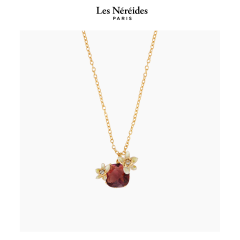 Les Néréides Necklace Vanilla Flower and Faceted Glass NOTES DE COEUR [LNAQNC302/1]